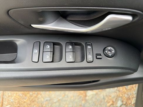 Certified 2024 Hyundai Santa Cruz SEL image 19