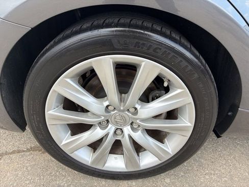 Used 2015 Lexus IS 250 image 11