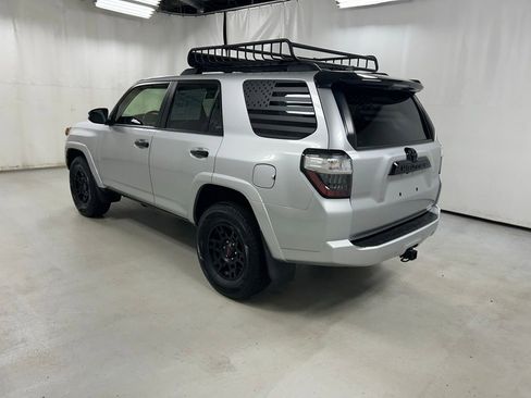 Used 2021 Toyota 4Runner Venture w/ Moonroof Package AWD/4WD image 7