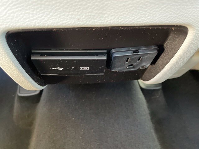 Used 2019 Jeep Cherokee Limited w/ Luxury Group AWD/4WD image 21