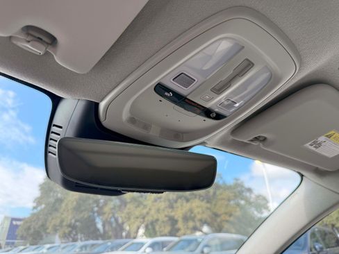 New 2026 Volvo XC40 B5 Plus w/ Protection Package Premier image 28