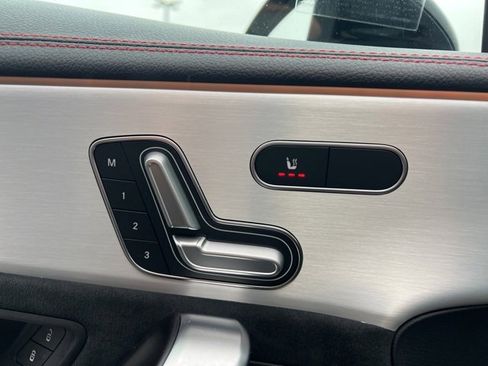 Used 2023 Mercedes-Benz CLA 250 4MATIC image 20