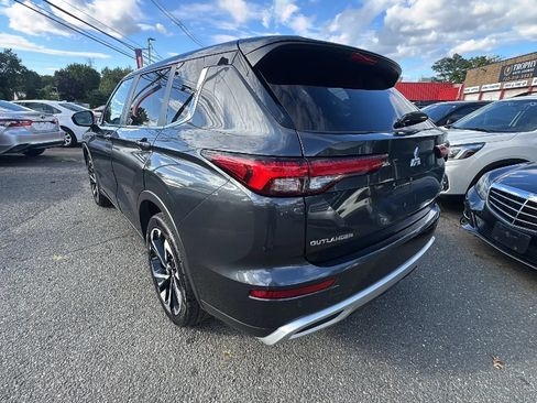 Used 2024 Mitsubishi Outlander Ralliart AWD/4WD image 7