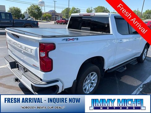 Used 2021 Chevrolet Silverado 1500 RST w/ Convenience Package II AWD/4WD image 4