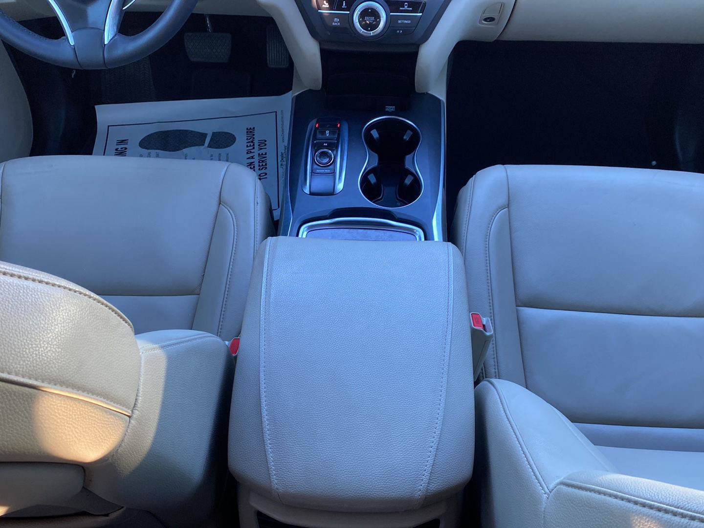 Used 2018 Acura MDX FWD image 23