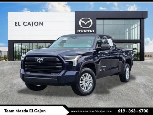 Used 2022 Toyota Tundra SR5 w/ SR5 Premium Package AWD/4WD image 1