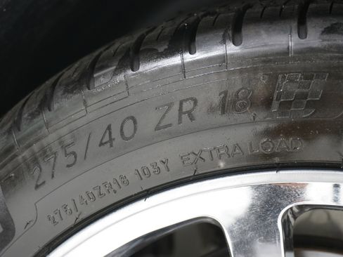 Used 2004 Chevrolet Corvette Convertible w/ Preferred Equipment Group image 29