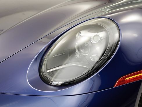 Used 2020 Porsche 911 Carrera image 9