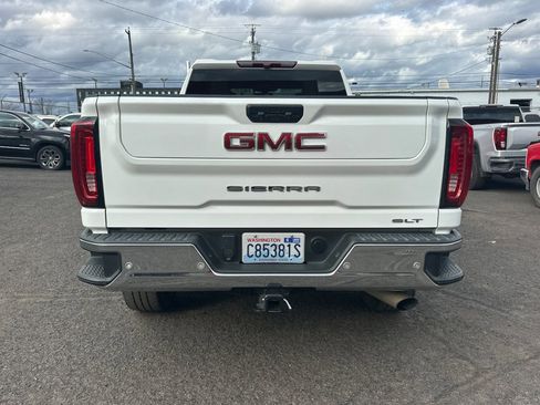 Used 2022 GMC Sierra 2500 SLT w/ Gooseneck/5TH Wheel Package image 3