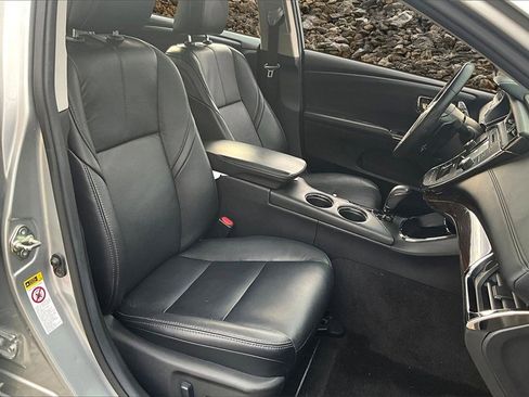 Used 2015 Toyota Avalon XLE image 7