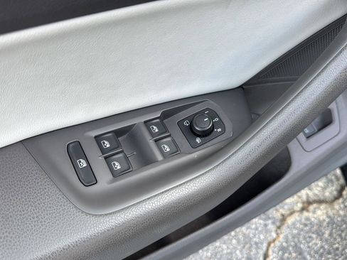 Used 2019 Volkswagen Arteon SEL Premium image 29