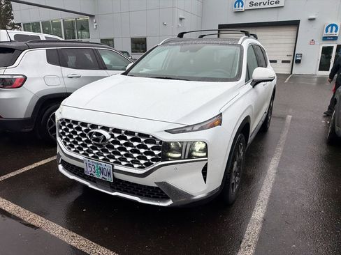 Used 2022 Hyundai Santa Fe Limited w/ Cargo Package image 2