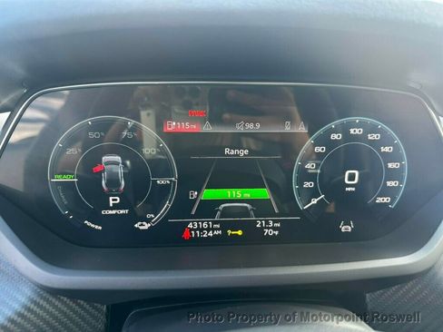 Used 2022 Audi RS e-tron GT w/ Year 1 Package image 15