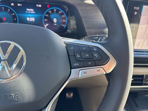 New 2026 Volkswagen Atlas SEL Premium R-Line image 38