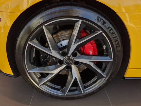 Certified 2023 Audi R8 V10 performance image 27