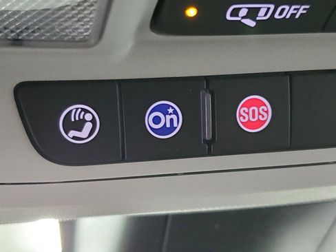 Used 2021 Chevrolet Blazer LT image 17