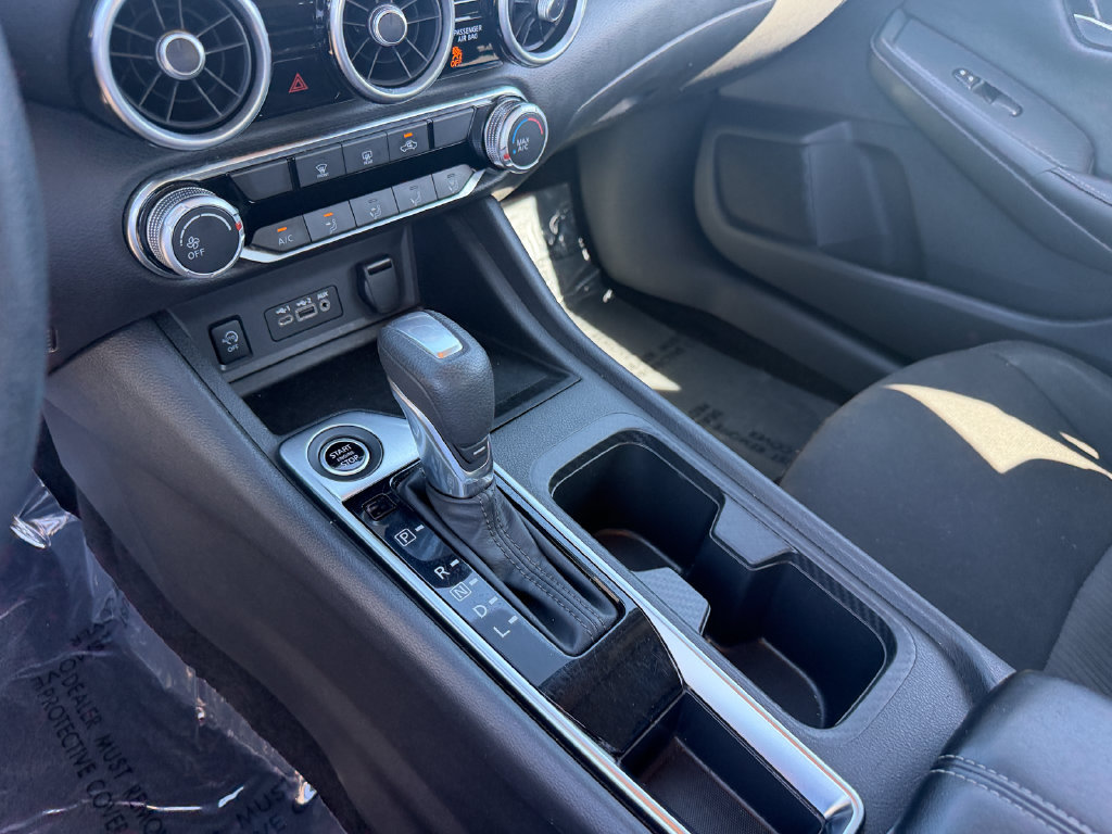 Used 2025 Nissan Sentra SV FWD image 18