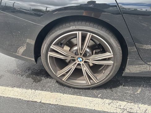 Used 2023 BMW 330i Sedan w/ Driving Assistance Package RWD image 11