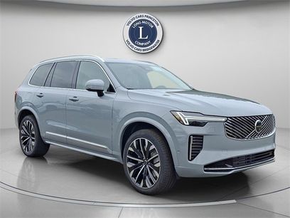 New 2026 Volvo XC90 T8 Plus