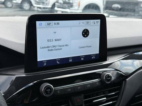 Used 2025 Ford Escape ST-Line image 24