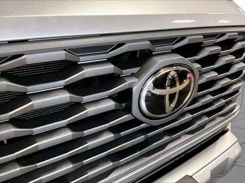 Certified 2023 Toyota Tacoma TRD Sport AWD/4WD image 28