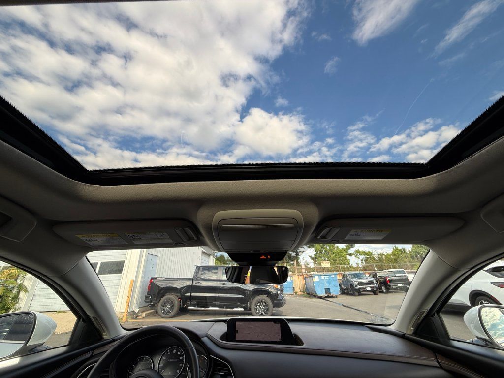 Used 2023 MAZDA CX-30 AWD 2.5 S w/ Premium Package image 24