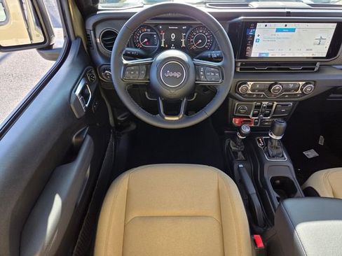 New 2026 Jeep Gladiator Willys AWD/4WD image 16