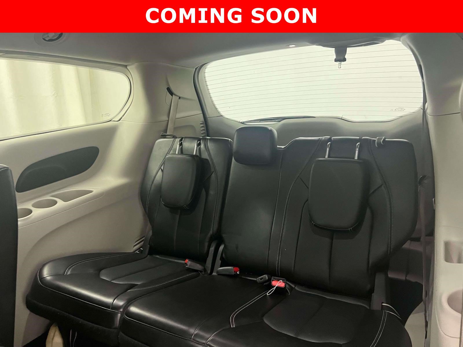 Certified 2024 Chrysler Pacifica Touring-L FWD image 14