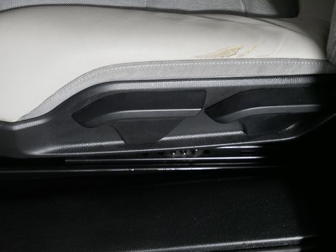 Used 2015 BMW i3 w/ Range Extender image 20