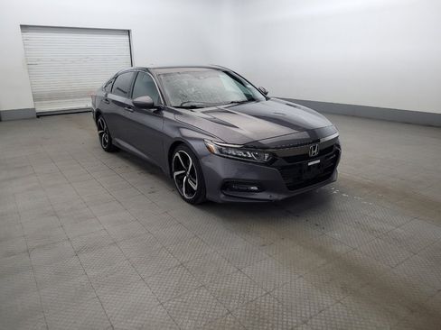 Used 2018 Honda Accord Sport image 13