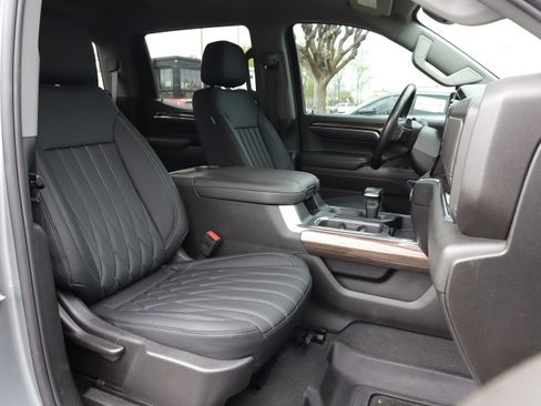 Used 2024 Chevrolet Silverado 1500 RST w/ Rally Edition image 29