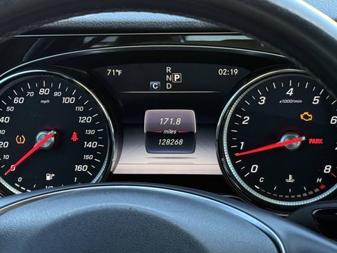 Used 2017 Mercedes-Benz E 300 4MATIC image 16