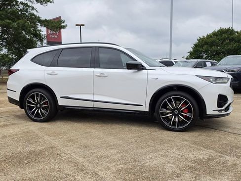 Certified 2022 Acura MDX Type S AWD/4WD image 3