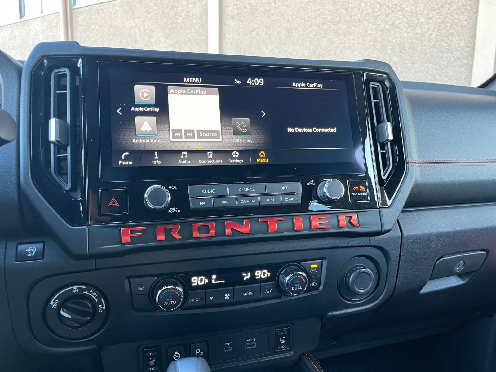 Used 2026 Nissan Frontier PRO-4X AWD/4WD image 19