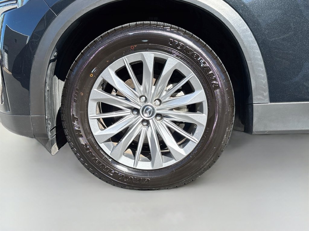 Certified 2024 MAZDA CX-90 3.3 Turbo w/ Preferred Plus AWD/4WD image 33