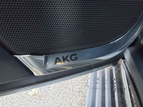 New 2026 Cadillac Escalade Luxury w/ LPO, Floor Liner Package image 11