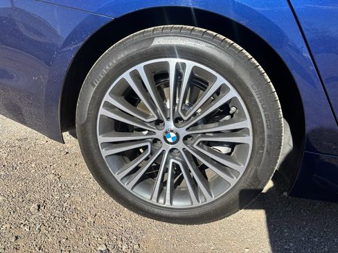 Used 2017 BMW 530i xDrive image 9