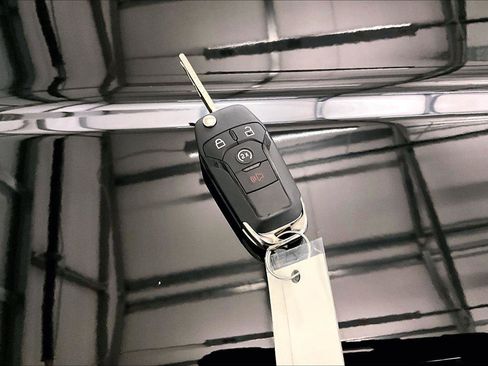 New 2025 Ford Ranger XLT w/ FX4 Off-Road Package image 9