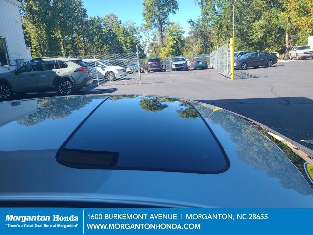 Used 2019 Honda Civic EX-L image 9