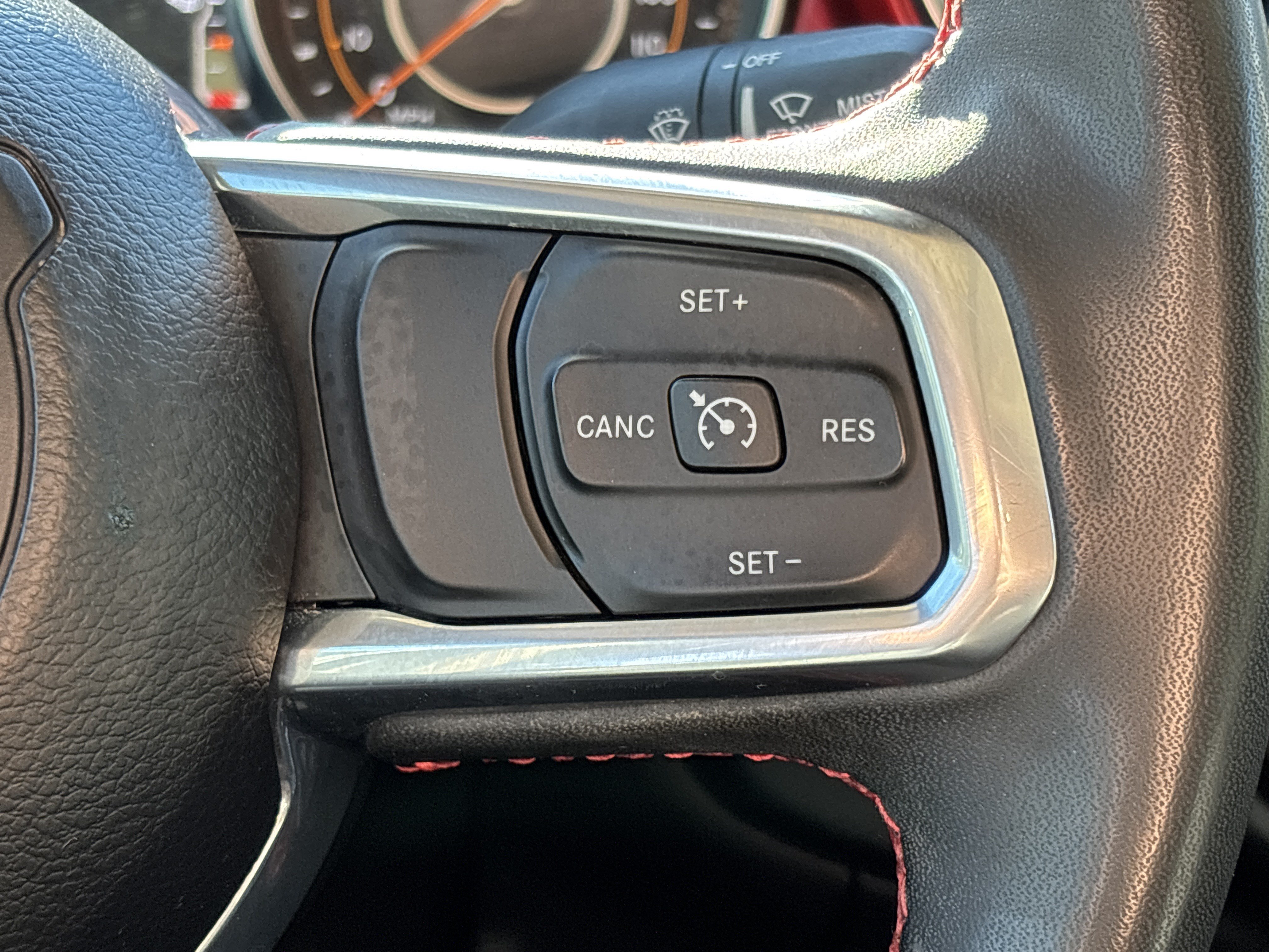 Used 2023 Jeep Gladiator Rubicon w/ Cold Weather Group AWD/4WD image 18