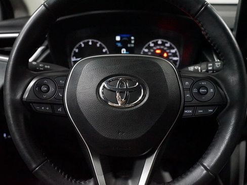 Certified 2024 Toyota Corolla Cross LE FWD image 12