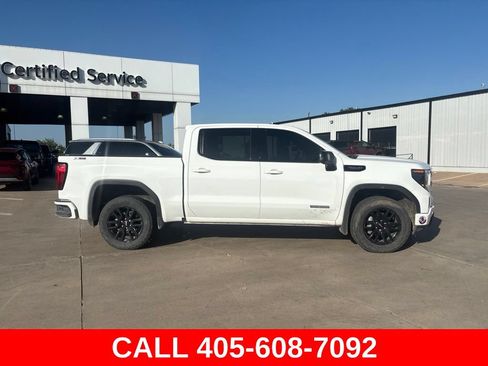 Used 2025 GMC Sierra 1500 Elevation w/ Elevation Premium Package AWD/4WD image 7
