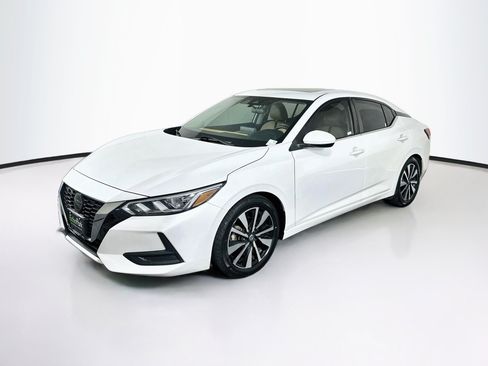 Used 2023 Nissan Sentra SV w/ SV Premium Package FWD image 3