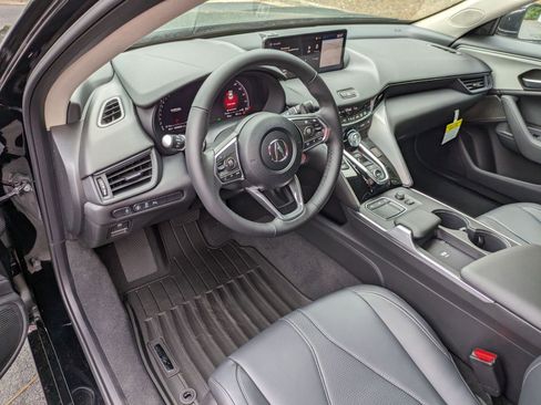 New 2025 Acura TLX w/ Technology Package image 9