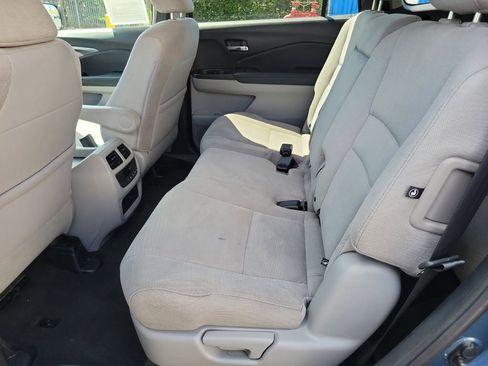 Used 2017 Honda Pilot EX image 12