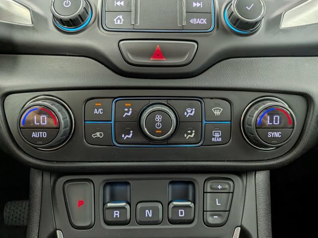 Used 2019 GMC Terrain SLT w/ Preferred Package AWD/4WD image 22