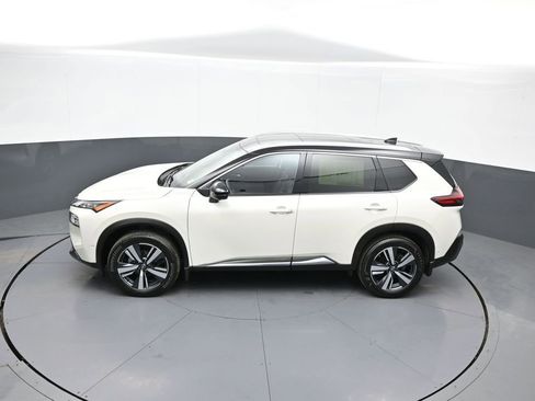 Used 2023 Nissan Rogue SL w/ SL Premium Package image 41