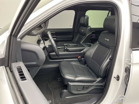 Certified 2025 Ford Expedition Max Platinum w/ Stealth Appearance Package AWD/4WD image 13