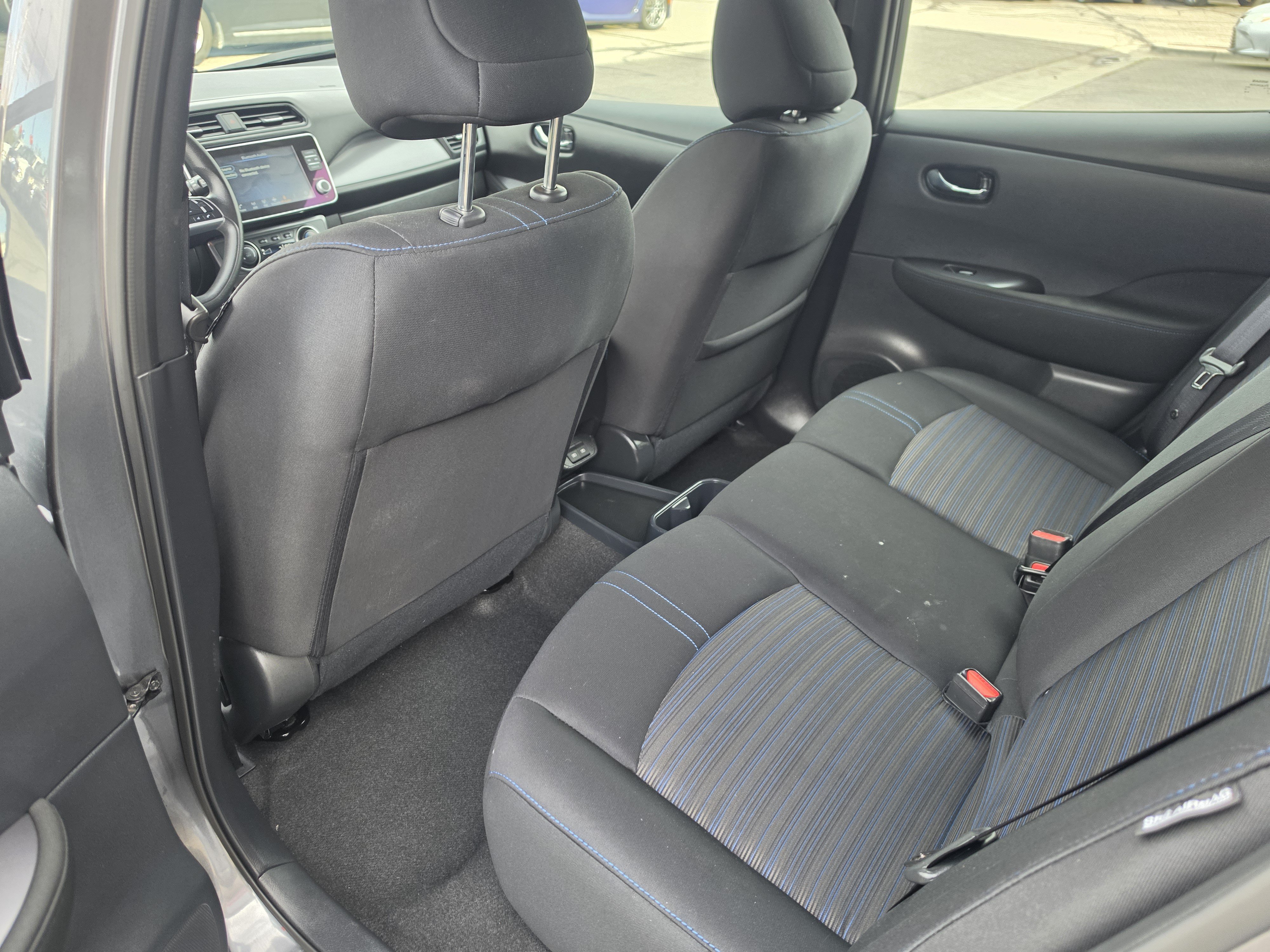 Used 2025 Nissan Leaf S FWD image 18