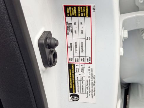 Used 2023 INFINITI QX50 Sport image 21